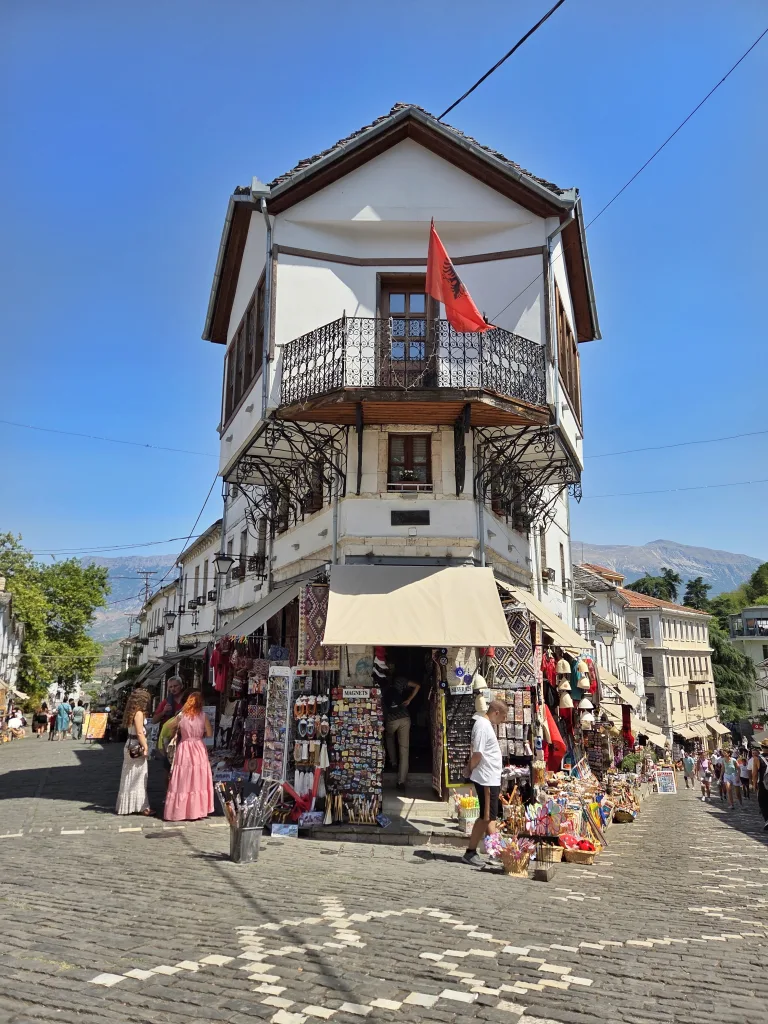 Típica casa de Gjirokastra